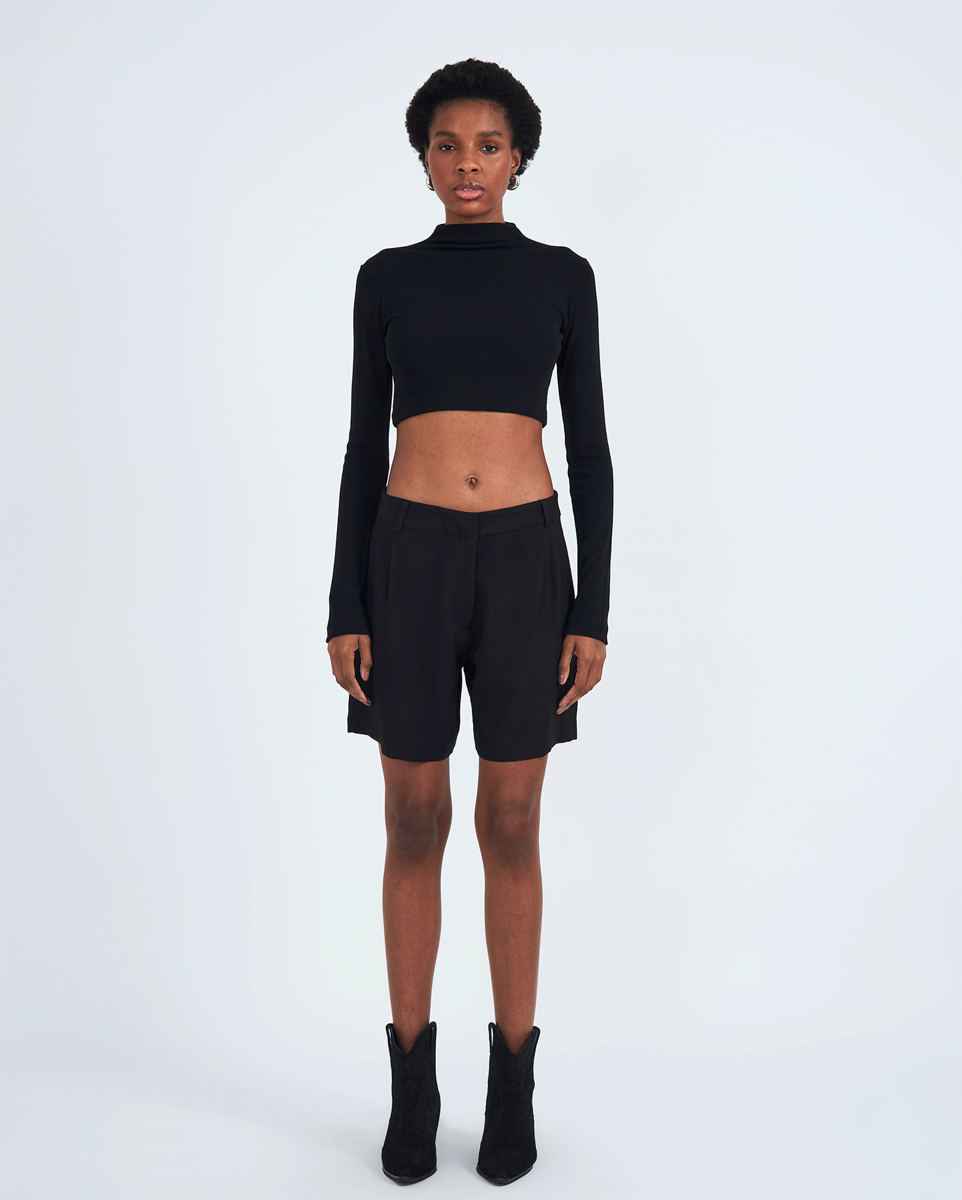 Black short alf met - Loja Três